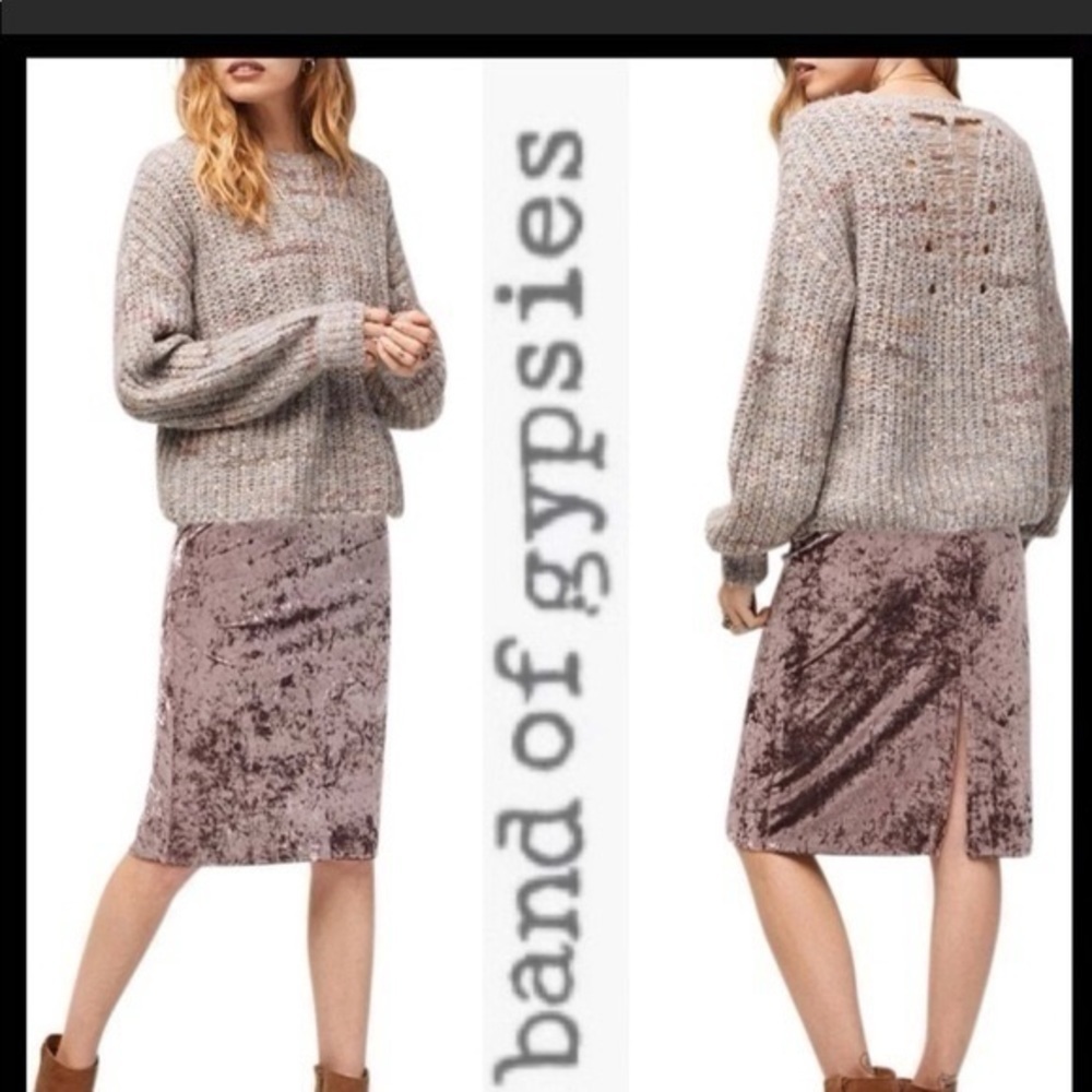 New with tags Women’s Band of Gypsies skirt Dusty Lavender Size Large silky soft